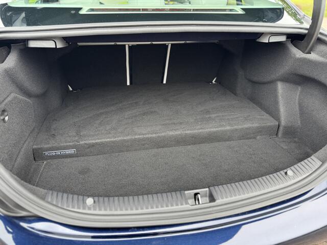Mercedes-Benz C-KLASSE 350 e Lease Edition |BURMESTER|CAMERA|NAV|LED|PDC|ILS