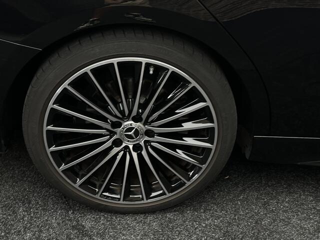 Mercedes-Benz C-KLASSE 180 AMG Line Led High Perf Camera Dealer Garantie