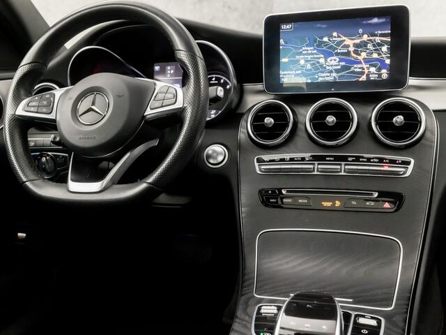 Mercedes-Benz C-KLASSE 180 AMG Sport 157Pk Automaat (PANORAMADAK, GROOT NAVI, 360 CAMERA, STOELVERWARMING, ELEK SPORTSTOELEN, LEDER, SFEERVERLICHTING, CRUISE, NIEUWE APK, NIEUWSTAAT)