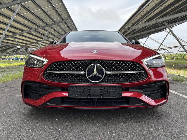 Mercedes-Benz C-KLASSE 300e AMG Line | Night | Panoramadak | Winter pakket | Sfeerverlichting | 360 camera | Memory stoelen | Digital light |
