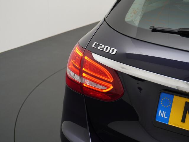 Mercedes-Benz C-KLASSE Estate C 200 Estate Avantgarde | Head-Up LED