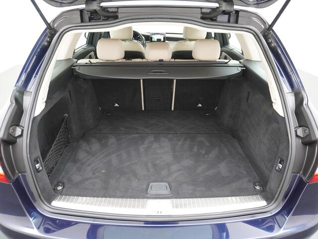 Mercedes-Benz C-KLASSE Estate C 200 Estate Avantgarde | Head-Up LED