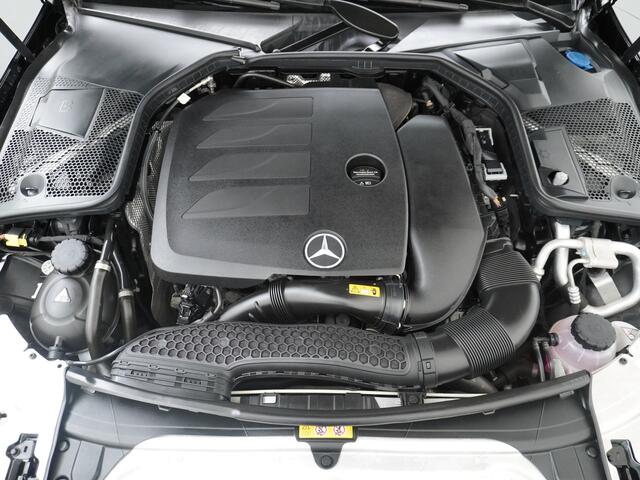 Mercedes-Benz C-KLASSE C 300 AMG line | LED Exclusive interieur