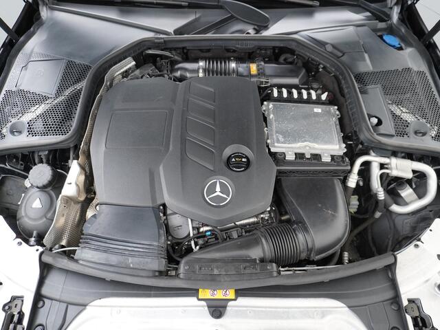 Mercedes-Benz C-KLASSE Estate C 300 d Estate AMG line | Distronic LED Trekhaak