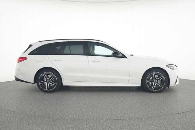 Mercedes-Benz C-KLASSE Estate 300 e AMG Plug-In Hybride | AMG Line | Night Pakket | Trekhaak | Panorama Schuif-Kanteldak | Keyless-Go | Inclusief 24 maanden MB Certified garantie voor Europa.