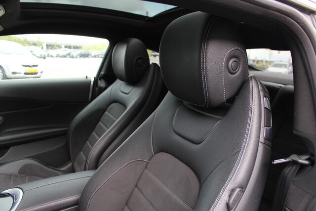 Mercedes-Benz C-KLASSE Coupé 200 AMG | Pano | Cruise |
