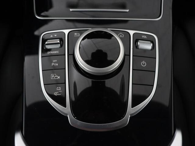 Mercedes-Benz C-KLASSE 300e Avantgarde | Trekhaak | Adaptive cruise | Leder | Stoelverwarming | Carplay | Park Assist
