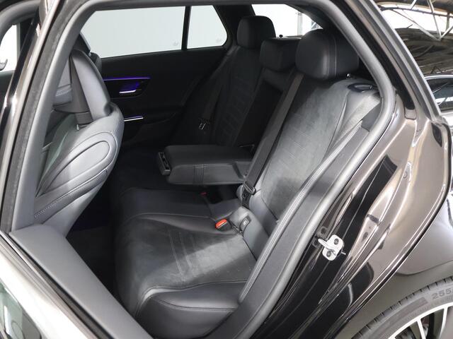 Mercedes-Benz C-KLASSE Estate 180 AMG Line | Distronic | Zwarte hemel | Stoelverwarming | Apple carplay/Android auto | Achterruitrijcamera | Stoelverwarming voor | Sfeerverlichting |