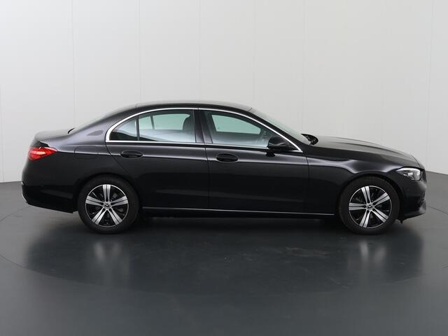 Mercedes-Benz C-KLASSE 180 Luxury Line | Keyless Go | Stoelverwarming | Airco | Parkeercamera