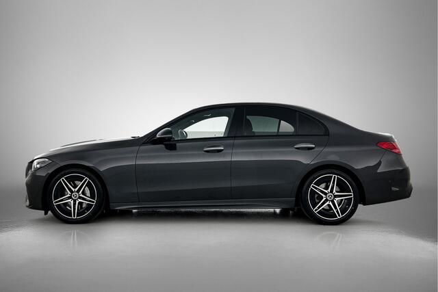 Mercedes-Benz C-KLASSE 180 AMG | Nightpakket | Trekhaak | Memorypakket | KEYLESS GO-comfortpakket | USB-pakket | Parkeerpakket met 360°-camera | ALARM GUARD 360° Plus |