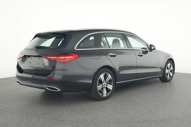Mercedes-Benz C-KLASSE Estate 300 e Plug-In Hybride Panorama Schuif-Kanteldak | Trekhaak | Keyless-Go | Distronic | Easy-Pack Achterklep | Ledkoplampen. Inclusief 24 maanden MB Certified garantie voor Europa.