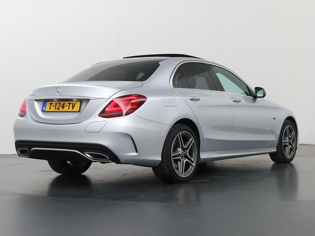 Mercedes-Benz C-KLASSE 300 e Premium Plus Pack | AMG | Panoramadak | Burmester | Multibeam | Widescreen | 360 graden camera | Sfeerverlichting |
