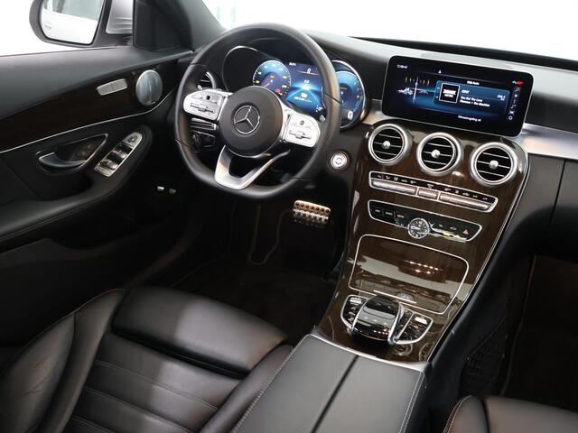 Mercedes-Benz C-KLASSE 300 e Premium Plus Pack | AMG | Panoramadak | Burmester | Multibeam | Widescreen | 360 graden camera | Sfeerverlichting |