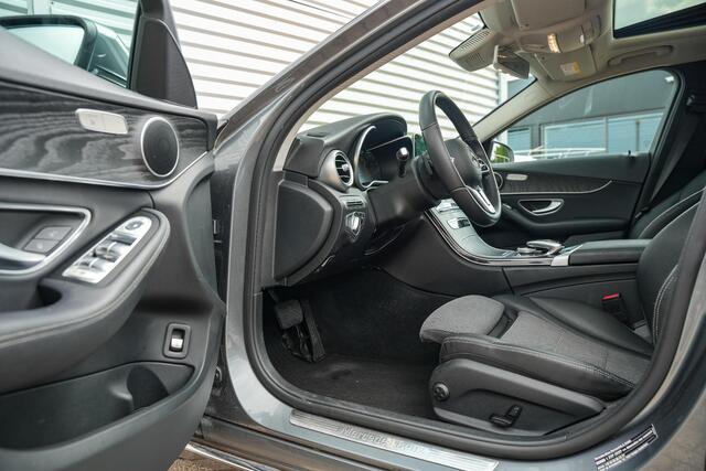 Mercedes-Benz C-KLASSE 200 Premium Plus Pack Panoramadak Virtual Cockpit LED Cruise Clima Stoelverw.