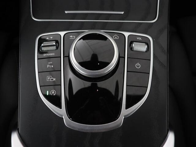 Mercedes-Benz C-KLASSE 160 Business Solution AMG | Trekhaak | Stoelverwarming | Leder/Alcantara | Navigatie | Full LED | Digital Cockpit | Camera | Park Assist | Cruise control