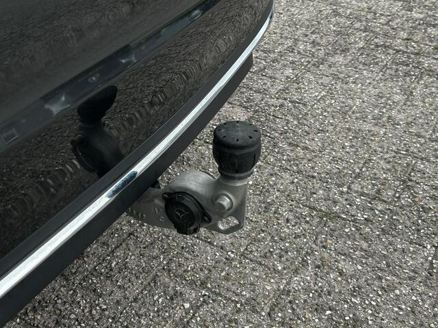 Mercedes-Benz C-KLASSE 300 e Luxury Line | Panoramadak | Trekhaak | Stoelverwarming