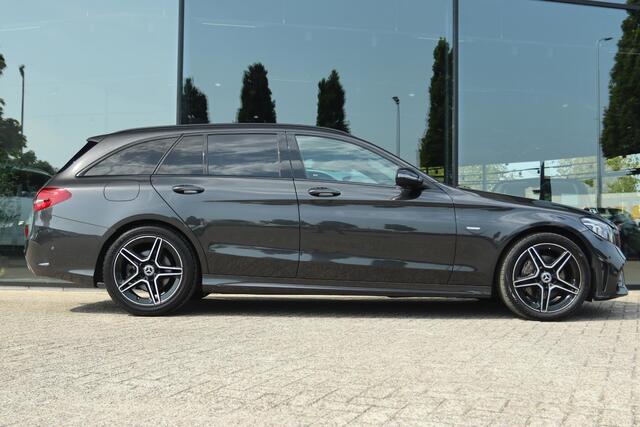 Mercedes-Benz C-KLASSE ESTATE 220D AUT. PREMIUM PLUS PACK NIGHT EDITION AMG | FULL-LED | TREKHAAK | CARPLAY | CAMERA | AMBIENT LIGHT
