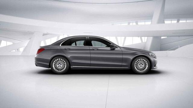 Mercedes-Benz C-KLASSE 180 Ambition | Stoelverwarming | Exclusive interieur | 17" lichtmetalen velgen |