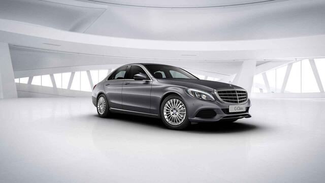 Mercedes-Benz C-KLASSE 180 Ambition | Stoelverwarming | Exclusive interieur | 17" lichtmetalen velgen |