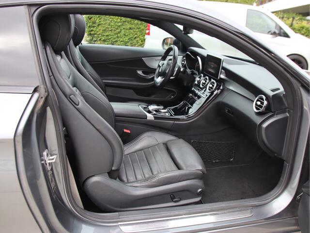 Mercedes-Benz C-KLASSE Coupé 300 Prestige AMG Pano, Leder, 4x Camera, BOMVOL! Zomer aanbieding!