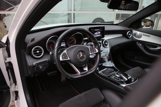 Mercedes-Benz C-KLASSE AMG 43 4MATIC | Nieuwstaat! | Burmester | Pano | Trekhaak |