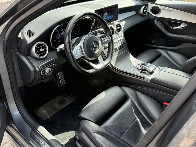 Mercedes-Benz C-KLASSE Estate 200 Business Solution AMG | Origineel NL | Multi beam | Parkassist | Dodehoeksensoren | Stoelverwarming