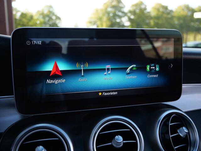 Mercedes-Benz C-KLASSE Cabrio 180 157pk AMG Line Premium Plus Automaat Apple Carplay / Leder / Camera / Windscherm