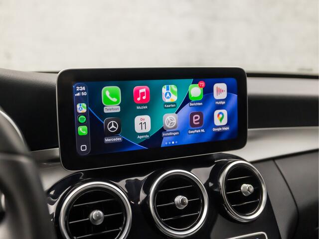 Mercedes-Benz C-KLASSE Estate 300e PHEV Sport 320Pk Automaat (APPLE CARPLAY, GROOT NAVI, CAMERA, ELEK SPORTSTOELEN, ADAPTIVE CRUISE, STOELVERWARMING, GETINT GLAS, TREKHAAK, NIEUWSTAAT)