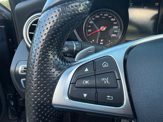 Mercedes-Benz C-KLASSE 180 AMG NIGHT EDITION / BenO / LEER / PANO / VOLL