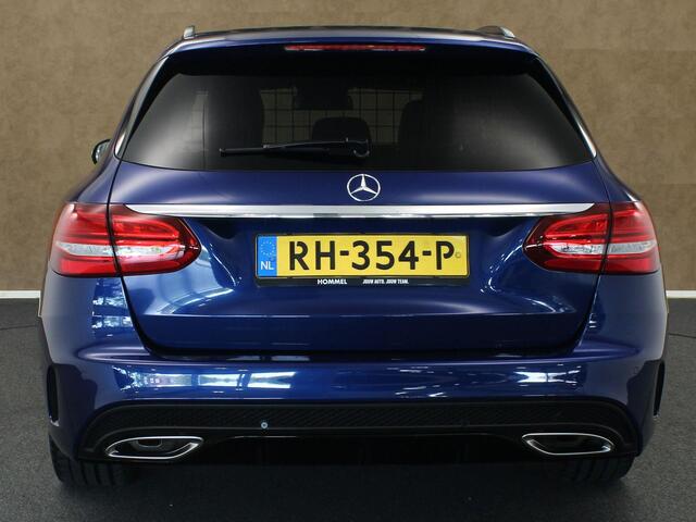 Mercedes-Benz C-KLASSE Estate 160 - ORIGINEEL NEDERLANDSE AUTO - ELEKTRISCH GLAZEN PANORAMADAK - CRUISE CONTROL - PARKEERSENSOREN VOOR + ACHTER - AMG-LINE INTERIEUR/EXTERIEUR - STOELVERWARMING VOORZIJDE - LEDEREN BEKELDING - CAMERA - SPORTSTOELEN