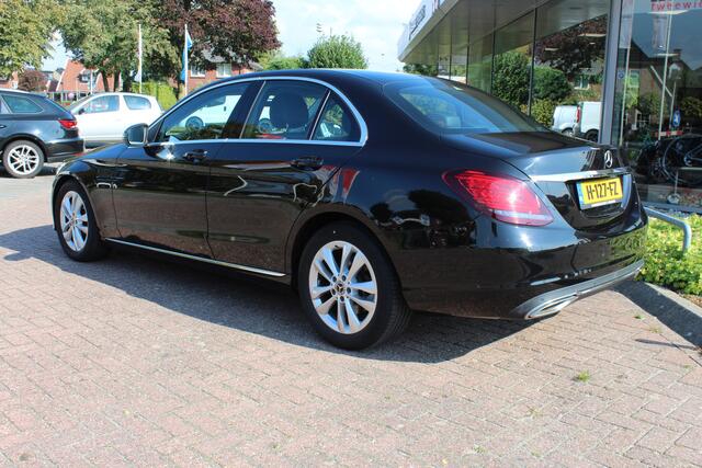 Mercedes-Benz C-KLASSE 180 Advantage Pack | Stoelverwarming | Lage KM | ZGAN |