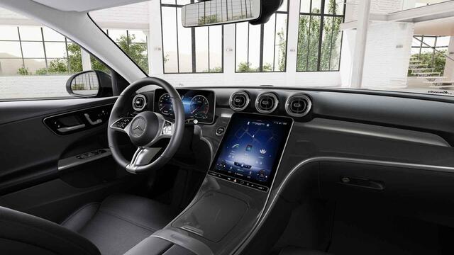 Mercedes-Benz C-KLASSE 180 Luxury Line | Panoramadak | Trekhaak | Memory stoelen | Getint glas | Sfeerverlichting |