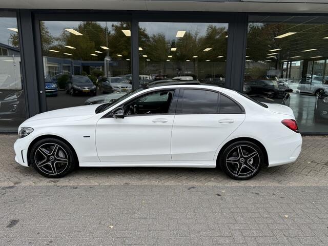 Mercedes-Benz C-KLASSE 300 e Amg acc pano