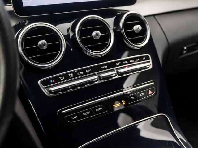 Mercedes-Benz C-KLASSE Estate 160 AMG Sport (APPLE CARPLAY, GROOT NAVI, VIRTUAL COCKPIT, CAMERA, LEDER/ALCANTARA, STOELVERWARMING, KEYLESS, ELEK ACHTERKLEP, NIEUWE APK, NIEUWSTAAT)