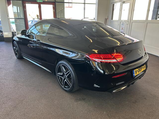 Mercedes-Benz C-KLASSE Coupé 300 Premium Plus Pack AMG 260PK Facelift | Dealer onderhouden | Cruise control | Climate control | Sfeerverlichting | Achteruitrijcamera | Adaptief onderstel | Stoelverwarming | Lane assist | Dodehoeksdetectie