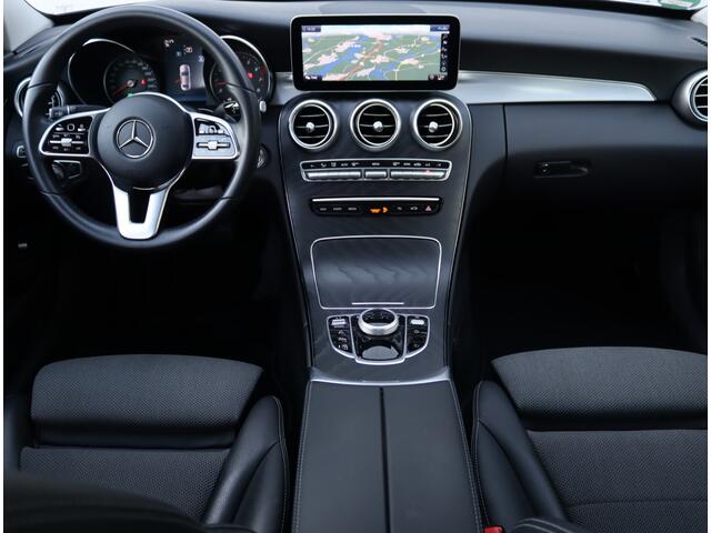 Mercedes-Benz C-KLASSE 180 Avantgarde | Parkeercamera | Navigatie | Org. NL