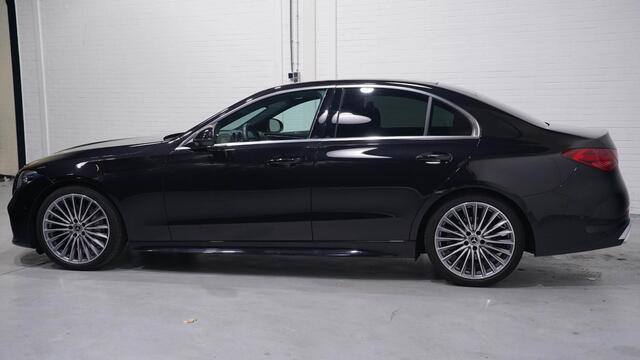 Mercedes-Benz C-KLASSE 180 AMG Line AMG-pakket ECC ACC DAB PDC v+a 1e eigenaar NAP apple-carplay digitale-cockpit camera verkeersborden herkenning 19"LMV stoelverwarming Full-map navi