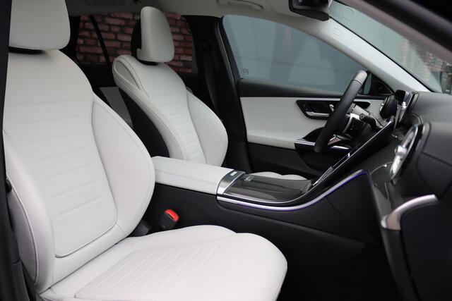 Mercedes-Benz C-KLASSE Estate 300 e AMG Line Aut9 | Panoramadak | Distronic | Trekhaak | Burmester | Memory | Verwarmd Stuurwiel | Digital Light | HUD | Augmented Reality |