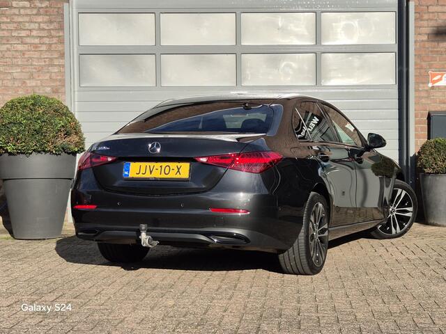Mercedes-Benz C-KLASSE 300 e Business-line Zwart leder / Panoramadak / Burmester. Nieuwstaat!