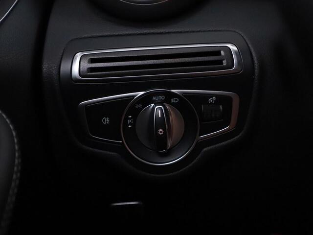 Mercedes-Benz C-KLASSE 180 Aut. AMG Night Ed. Leder/Camera/Carplay/Alarm