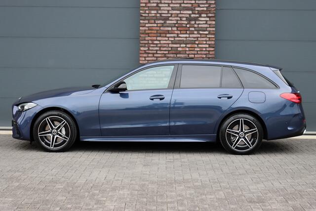 Mercedes-Benz C-KLASSE Estate 300 e AMG Line | Distronic | Panoramadak | Memory | Camera | Trekhaak | High Perf. LED | Nightpakket | Sfeerverlichting Premium | Stoelverwarming | Dodehoekassistent |
