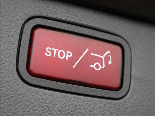 Mercedes-Benz C-KLASSE Estate 300 e AMG Line