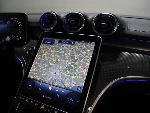 Mercedes-Benz C-KLASSE 300e Business Solution AMG | Panoramaschuifdak | Trekhaak | DIGITAL LIGHT | Nightpakket | dodehoekassistent | 360° camera |