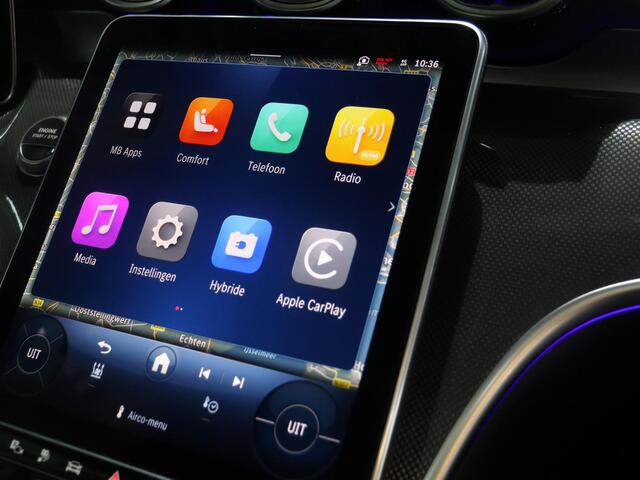 Mercedes-Benz C-KLASSE 300e Business Solution AMG | Panoramaschuifdak | Trekhaak | DIGITAL LIGHT | Nightpakket | dodehoekassistent | 360° camera |