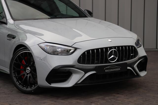 Mercedes-Benz C-KLASSE AMG 63 S E Performance | 680PK | Achterasbesturing | Head-up | Pano | Sfeerverlichting | Schaalstoelen | Keyless-go | Burmester | 2024.
