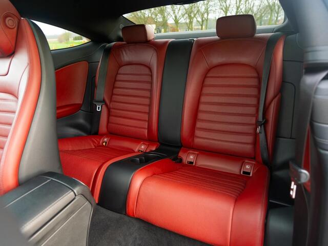 Mercedes-Benz C-KLASSE Coupé AMG 43 4MATIC 367pk | Panodak | Volleder Designo | Comand Online | Elek achterklep | Adap onderstel | Sportuitlaatsysteem | LaneAssist | Stuurhulp | Stoelverw | Etc..