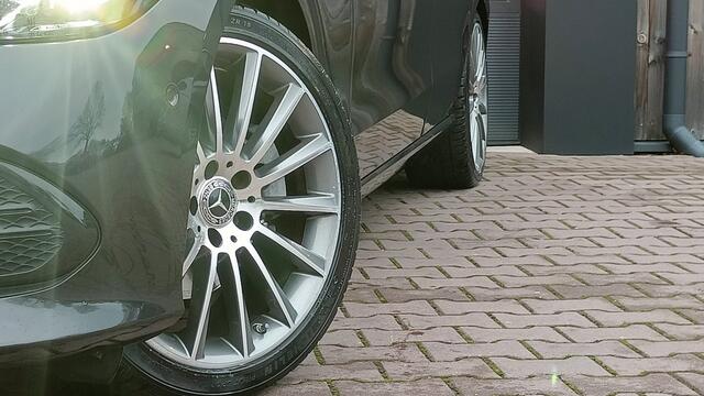 Mercedes-Benz C-KLASSE Estate 200 Launch Edition Business Line LED afn. trekhaak Leder Apple-Android Stoelverw. Camera