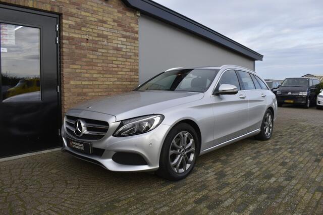 Mercedes-Benz C-KLASSE 180 Business Upgrade Ed. Xenon, Navi, AUT