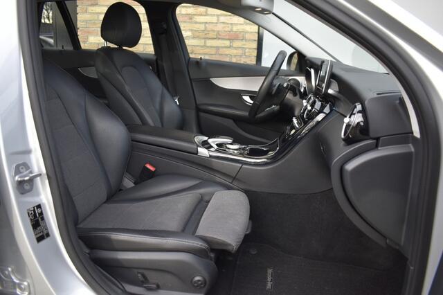 Mercedes-Benz C-KLASSE 180 Business Upgrade Ed. Xenon, Navi, AUT