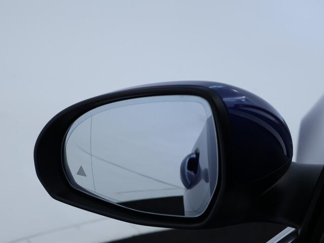 Mercedes-Benz C-KLASSE Estate 300 e AMG Plug-In Hybride Edition AMG-Line | Panorama Schuif-Kanteldak | Alarm Klasse 3 |360° camera | Stuur en Stoelverwarming. Inclusief 24 maanden Mercedes-Benz Certified garantie voor Europa.